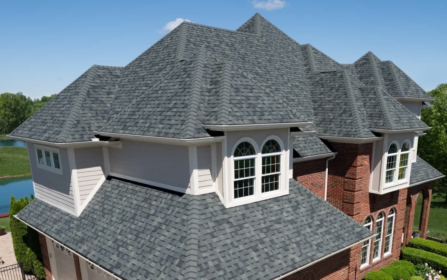 Home with Owens Corning shingle roof
